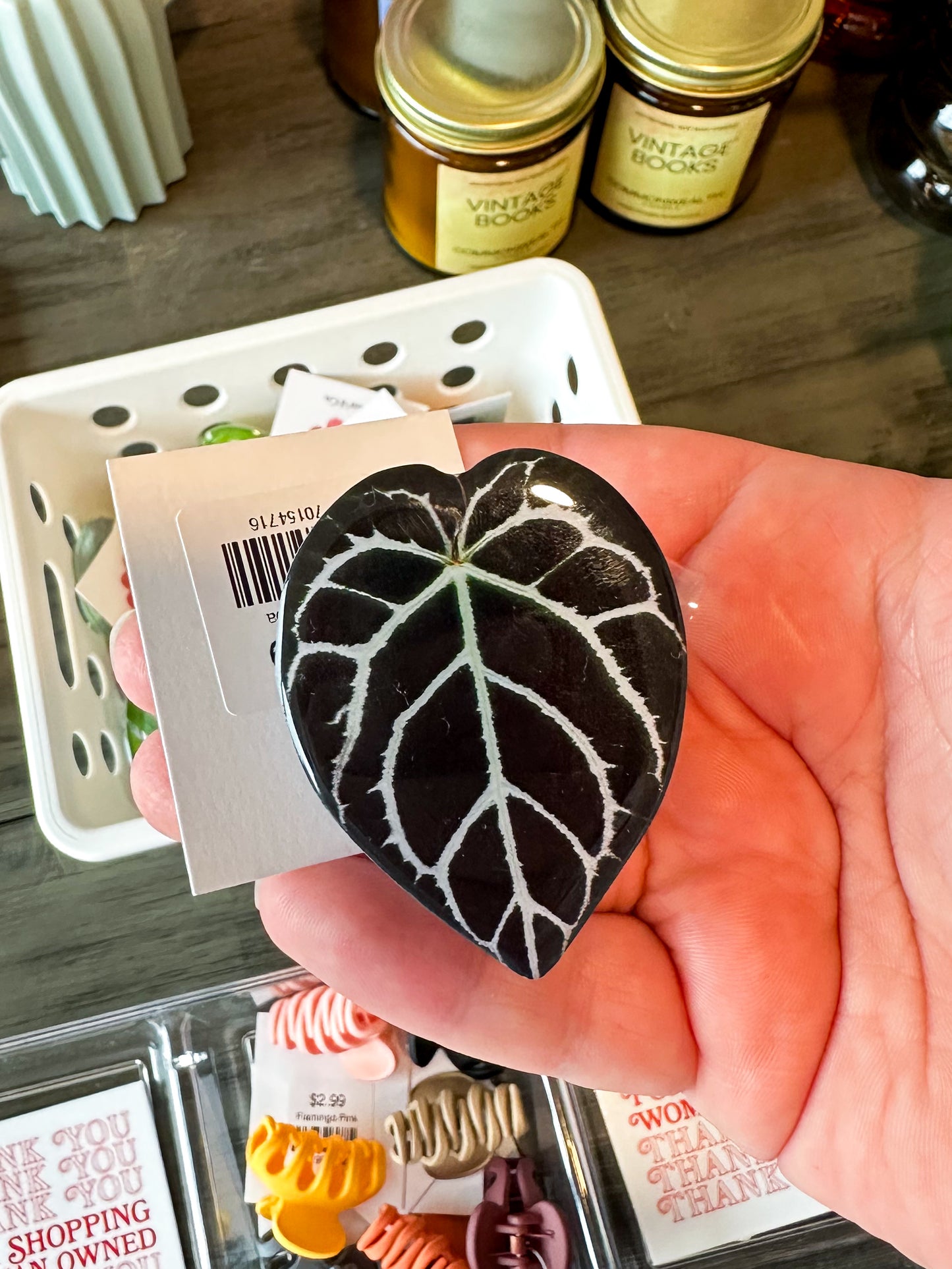 Monstera Leaf Badge Clip