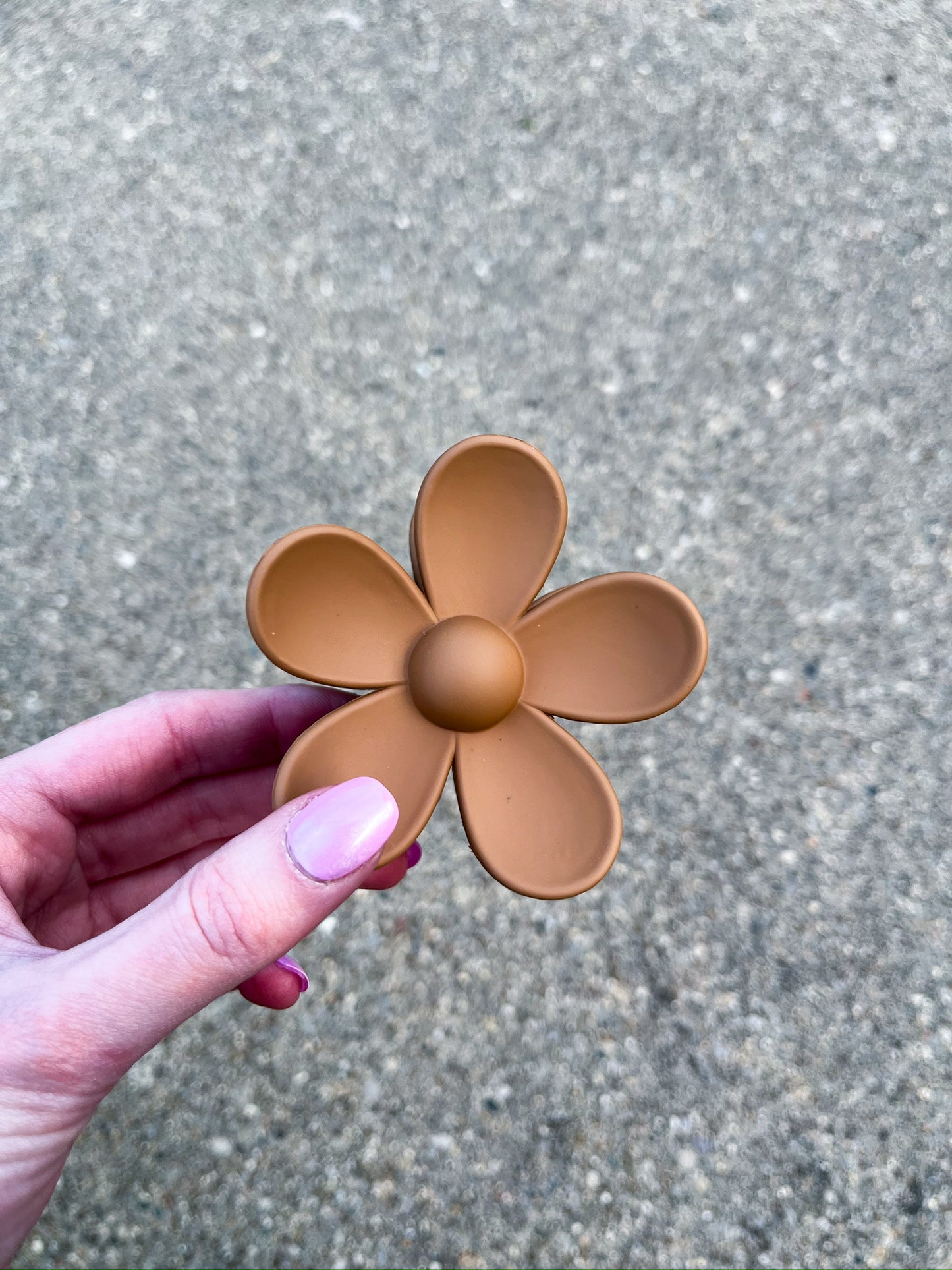 Flower Claw Clip (Assorted Colors)
