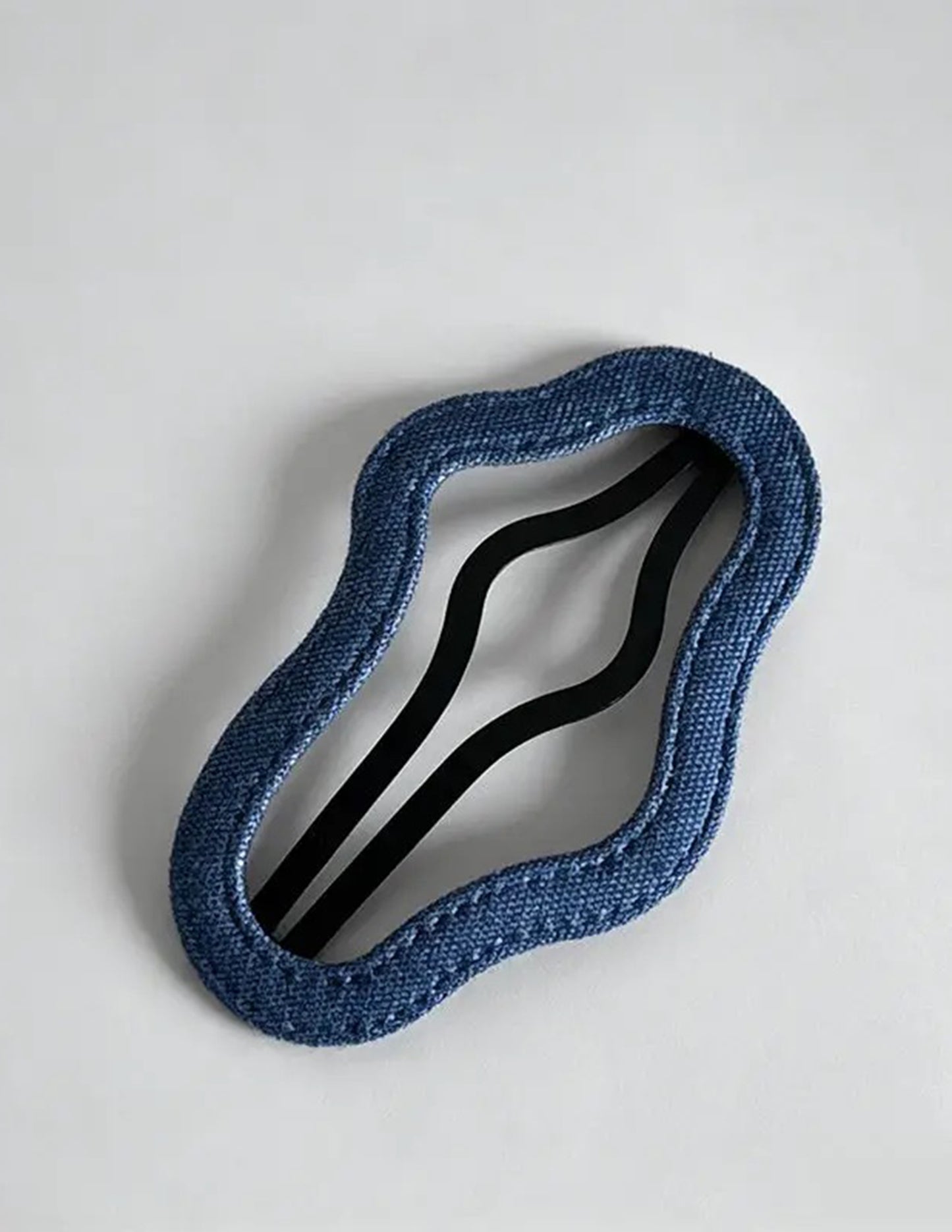 Cloud Denim Clip