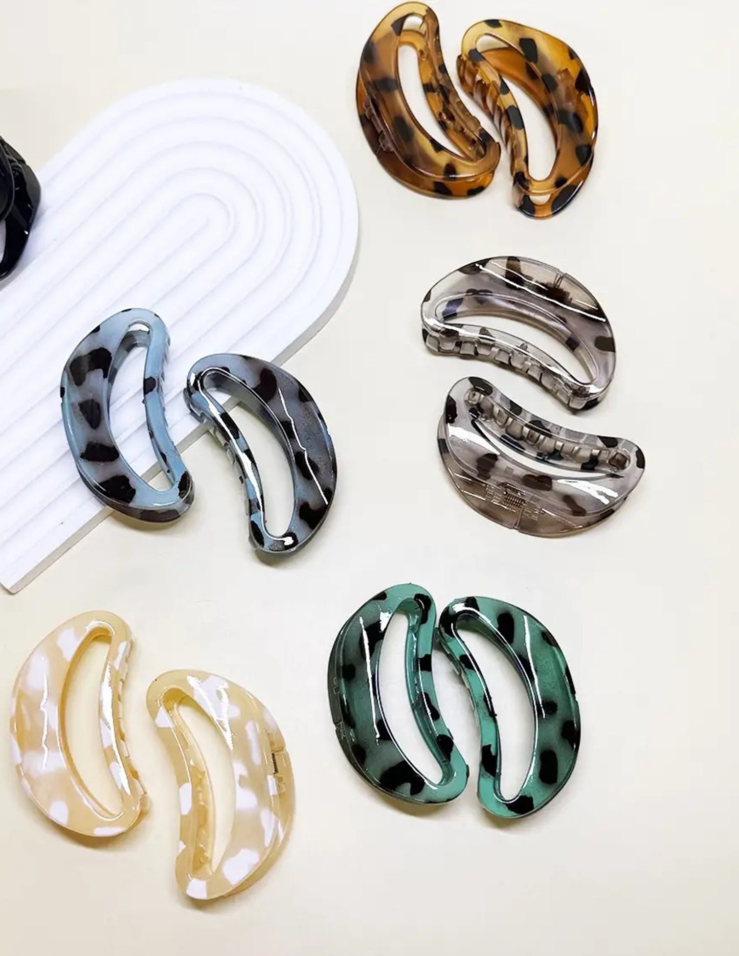 Leopard Crescent Hair Claw