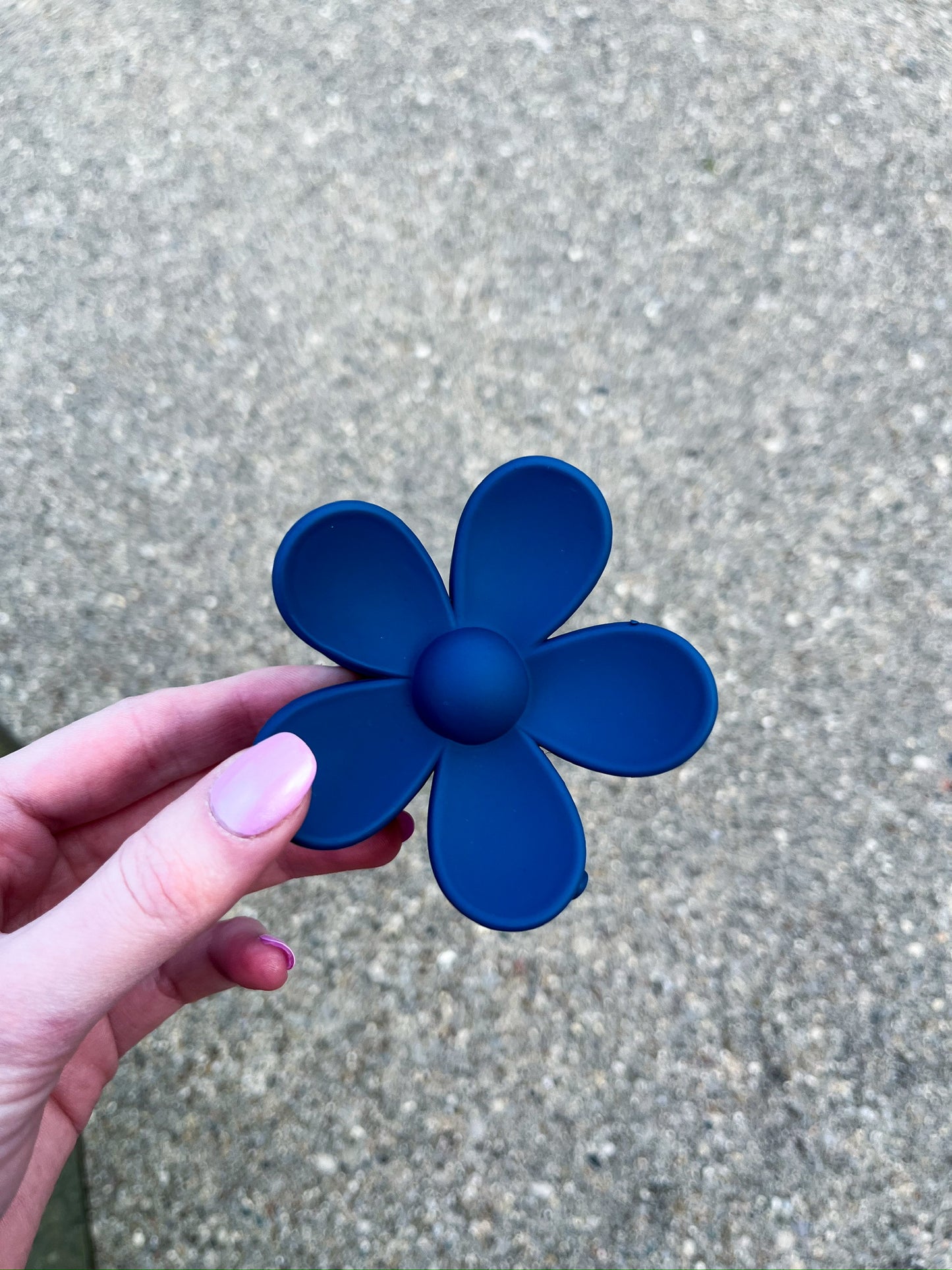Flower Claw Clip (Assorted Colors)
