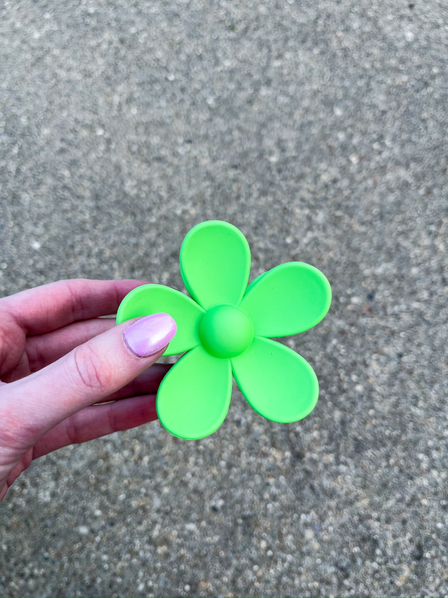 Flower Claw Clip (Assorted Colors)