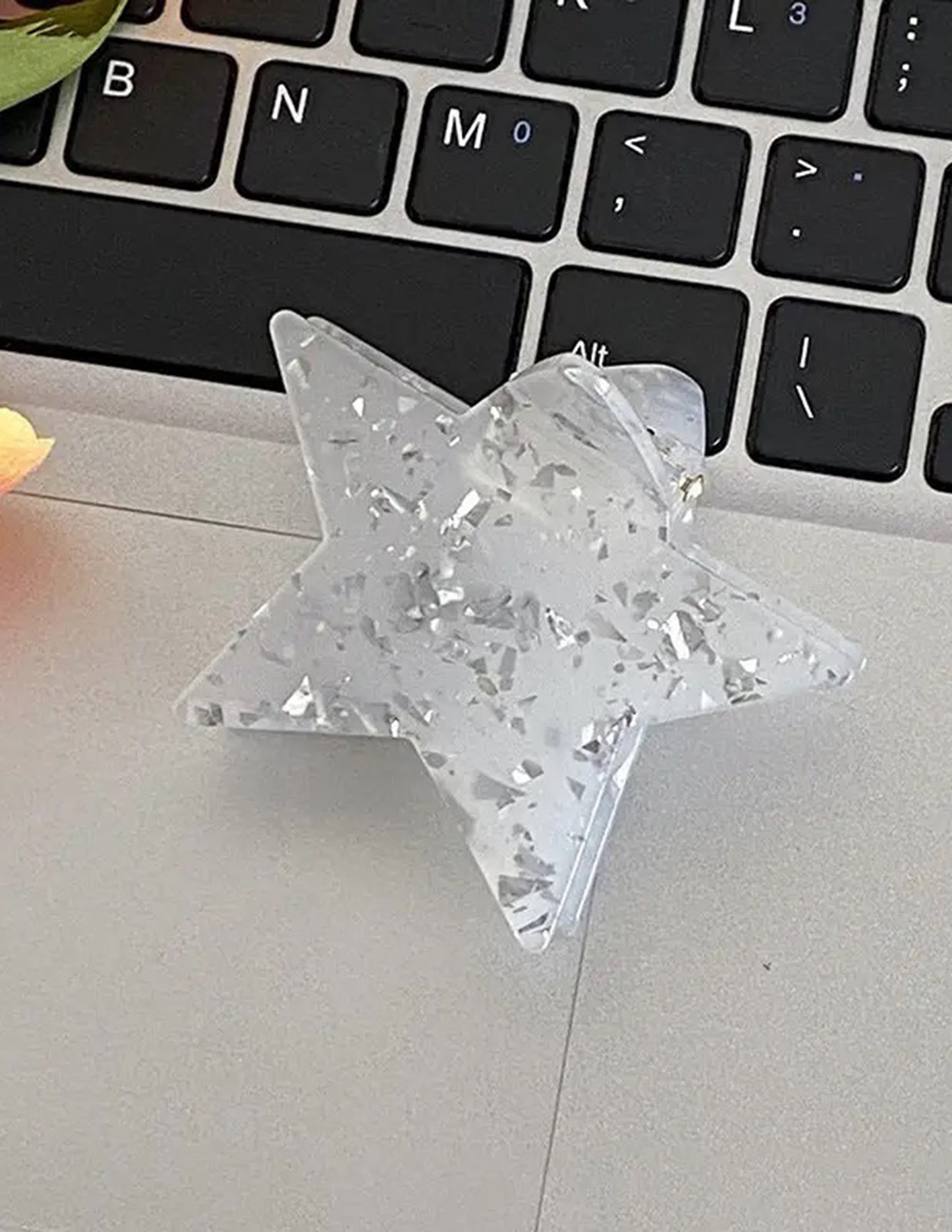 White Star Hair Claw