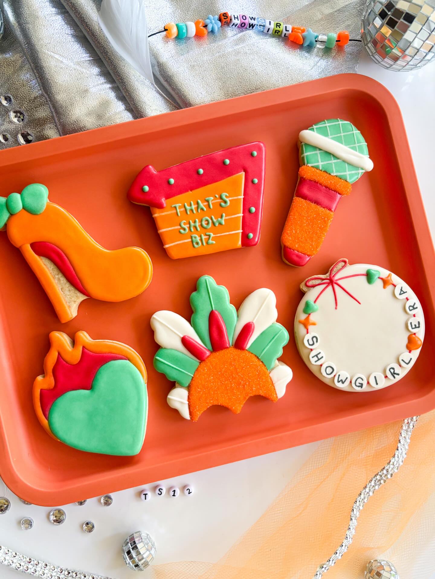 Sugar + Showgirls Cookie Decorating Class! (October 5th)